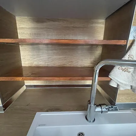 Apartament Ferit's Near Myslym Shyri *