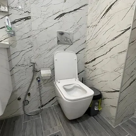 Lägenhet Ferit'S Property Near Myslym Shyri Tirana