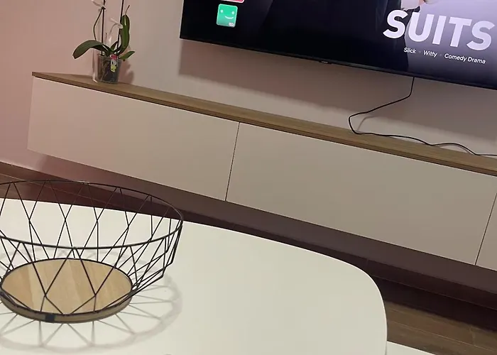 Ferit's Near Myslym Shyri Apartman *