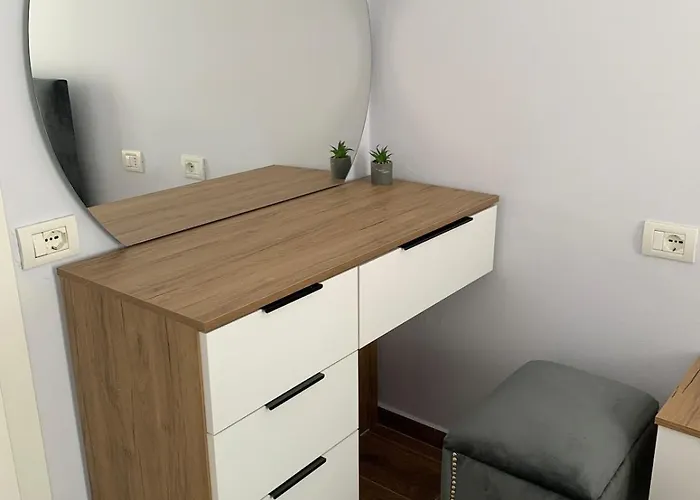 Ferit's Near Myslym Shyri Apartamento *