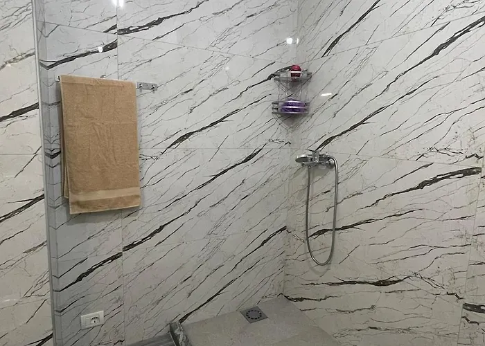 Apartman Ferit's Near Myslym Shyri