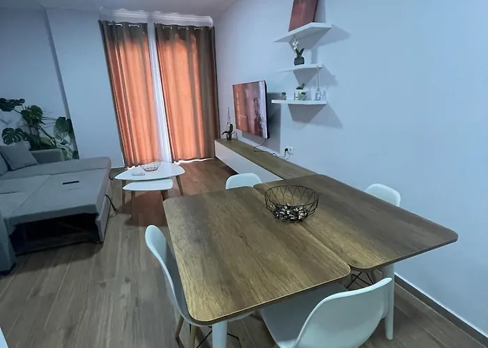 Apartamento Ferit's Near Myslym Shyri